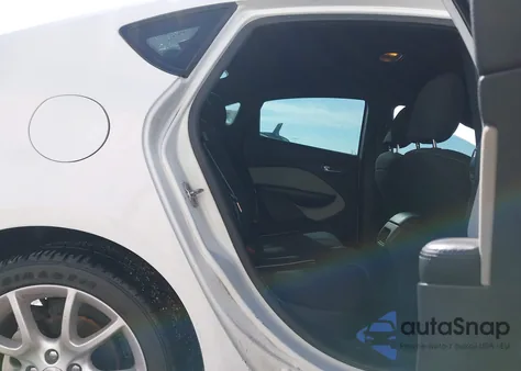 2013 Dodge Dart Rallye z USA, uszkodzony, nr VIN 1C3CDFBA0DD149263